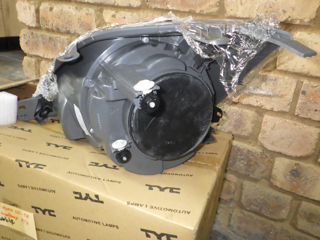 Ford Fiesta 2006-2008 Right Headlight (TYC)