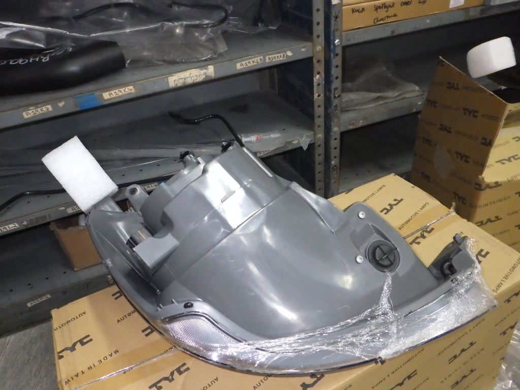 Ford Fiesta 2006-2008 Left Headlight (TYC)