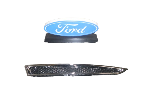 Headlight Chrome Trim / Surround (Right Side) - Ford Kuga 2013-2018